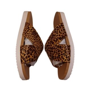 Amazon Essentials Leopard Print Crisscross Sport Summer Sandal Slide New in Box